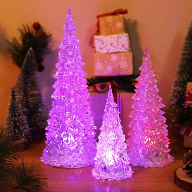 Light Up Christmas Tree พลาสติกคริสต์มาสวันหยุด Figurines Christmas Tree โคมไฟ