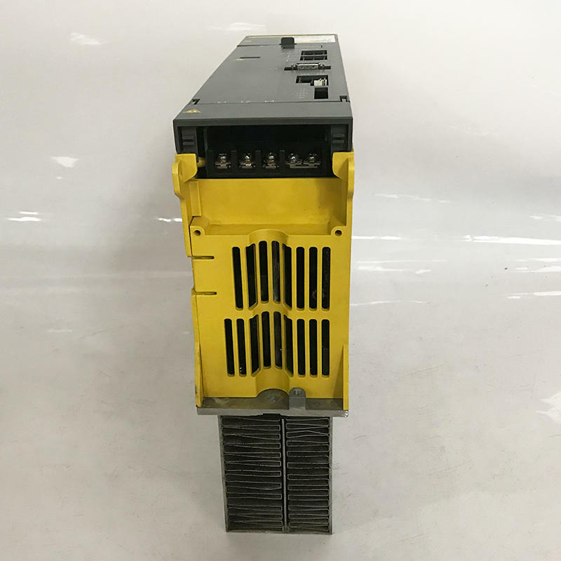 Módulo amplificador de Servo Fanuc, A06B-6114-H207, probado, Ok