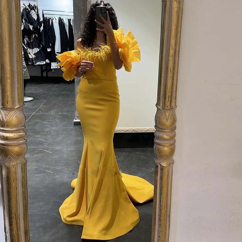 Gelbe Feder Meerjungfrau Abendkleid Perle schulter freies Ballkleid für formelle Anlässe Vestidos de Gala Satin neue abendkleider
