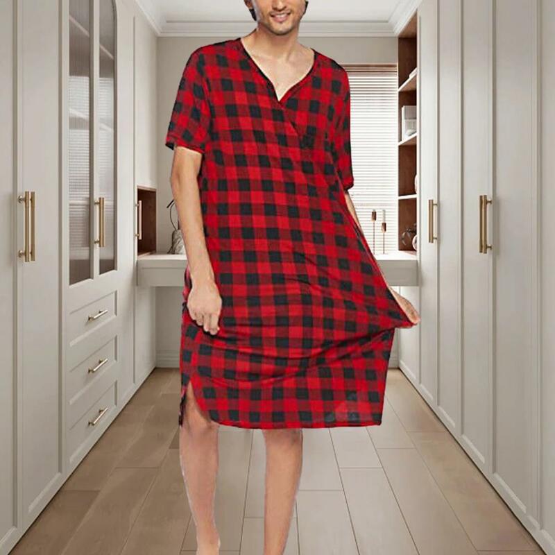 Pyjama à carreaux à col en V pour hommes, robe de nuit décontractée, manches courtes, poche poitrine, été, confort, 1 pièce