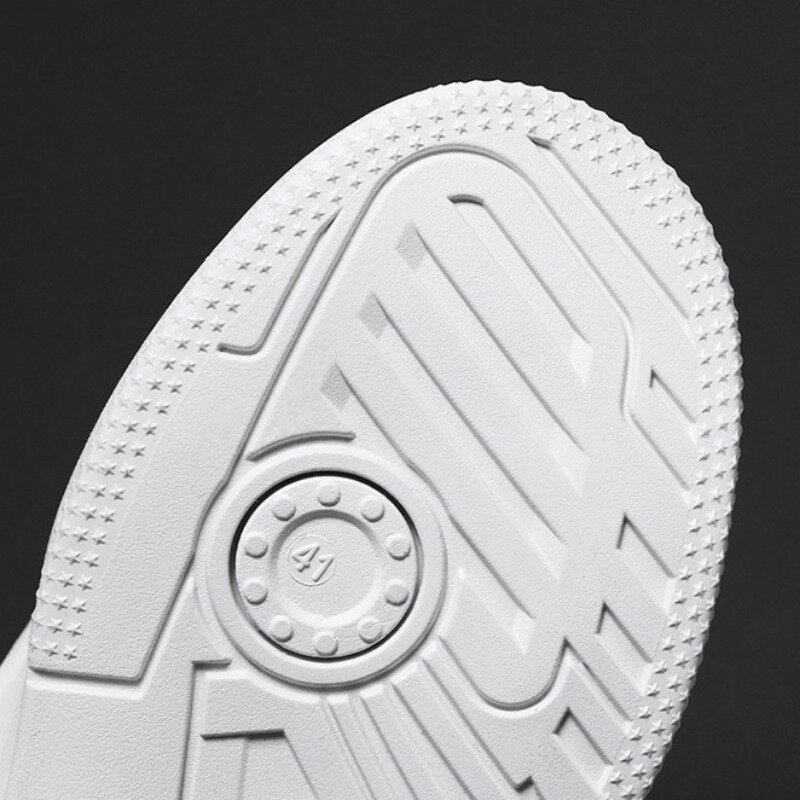 รองเท้าผ้าใบระบายอากาศได้ดีสำหรับผู้ชายในฤดูร้อนรองเท้าวิ่งรองเท้าเทนนิสแบรนด์แฟชั่นรองเท้าแพลตฟอร์ม