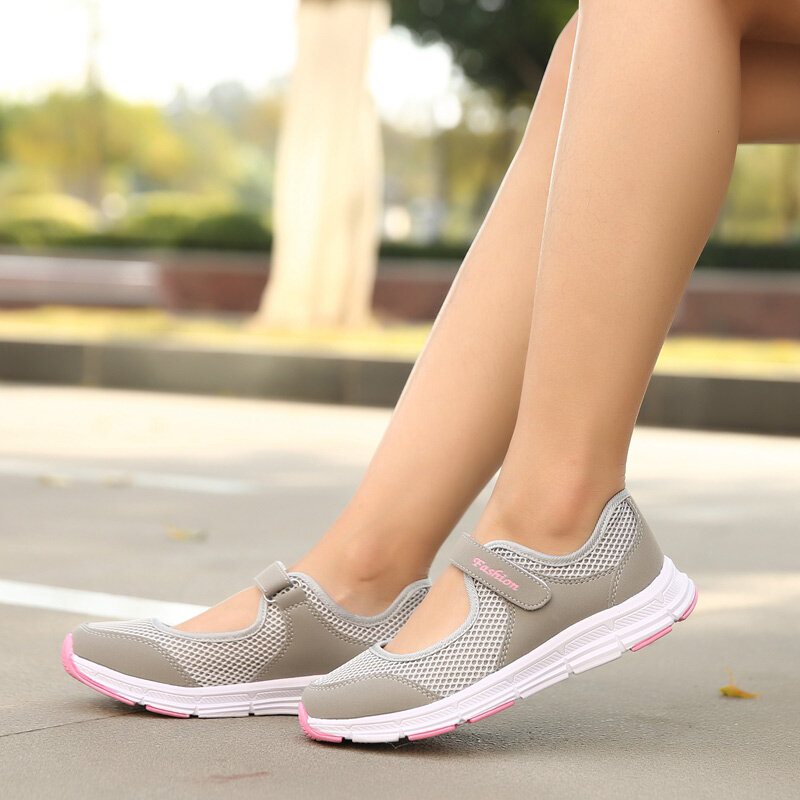 إمرأة يمشي حذاء الانزلاق على حذاء كاجوال للنساء ضوء تنفس ممرضة footwear رياضة الأم المدربين شبكة