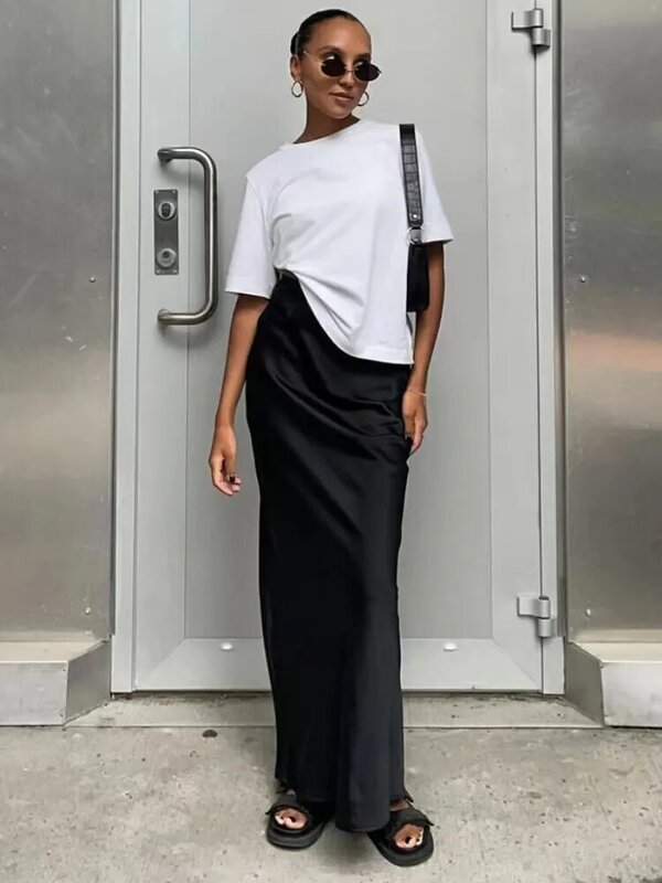 Falda maxi de oficina de club de cintura alta informal de cuatro estaciones de satén elegante negro para mujer