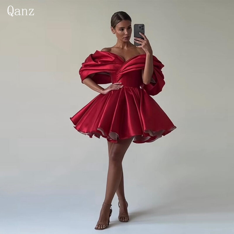 Qanz-女の子のための短いサテンプロムドレス、裸の肩、膝上、フォーマルなイブニングガウン、卒業式パーティー、赤