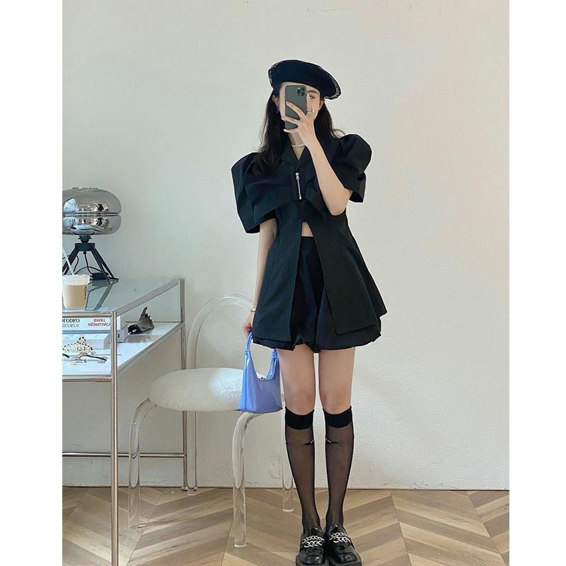 Conjunto de saia curta pareado feminino, sabor de Hong Kong, top preto, estilo maduro leve, novo, 2 peças, verão, 2021
