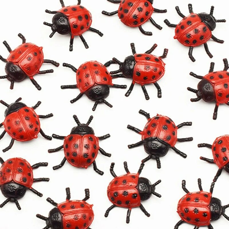 25 Stück PVC-Simulation Marienkäfer Modelle knifflige Requisiten gefälschte Spinne Kunststoff Insekten Tier Halloween Kind