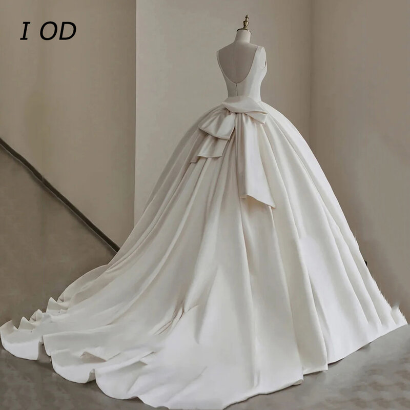 I OD-Robe de mariée minimaliste à col carré pour femme avec nœud papillon et ourlet grande jupe, traînant au sol