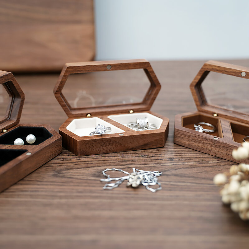 Kotak Cincin Penyimpanan Perhiasan Cincin Upacara Pernikahan Pertunangan Cincin Proposal Kustom Hadiah Pernikahan Pedesaan untuk Anak Perempuan Kayu Walnut
