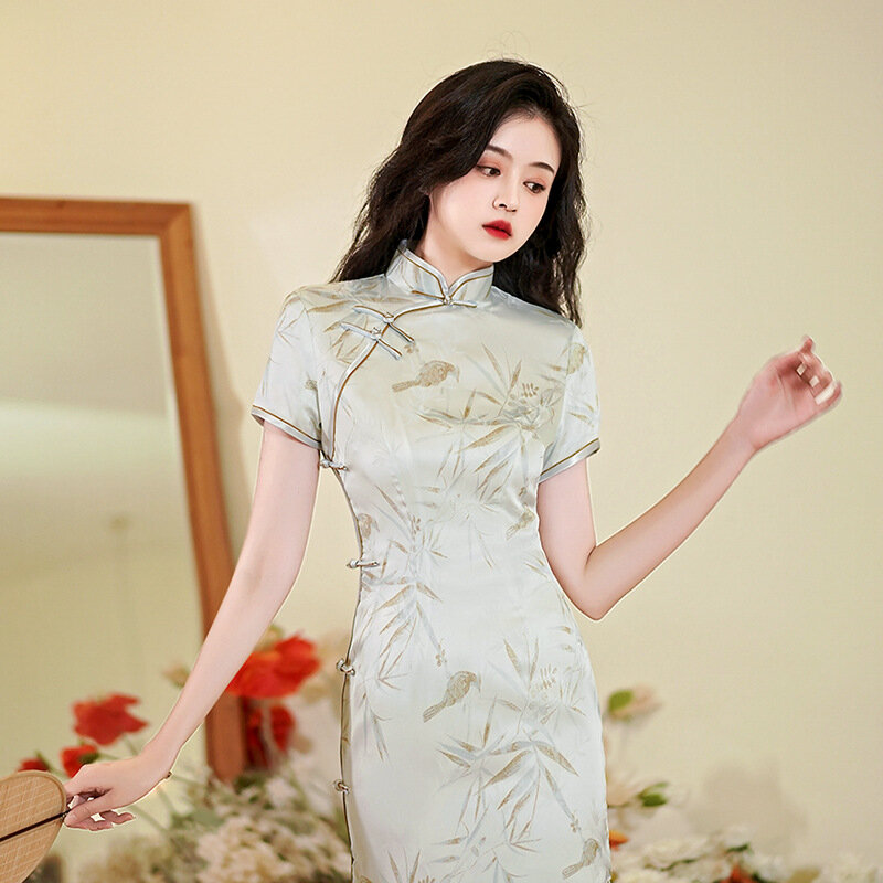 Gaun wanita, motif tradisional Cina ukuran besar klasik Elegnat Lady Qipao musim panas lengan pendek seksi ramping terpisah Cheongsam Vestidos