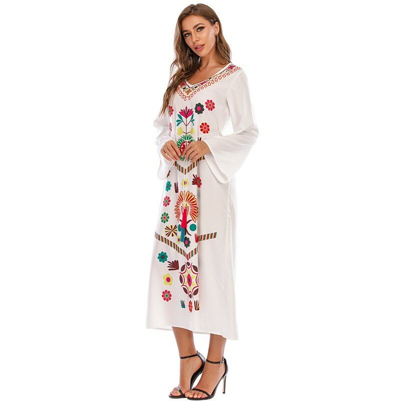 Женская одежда Ближнего Востока, длинное платье в европейском и американском стиле с кисточками и принтом