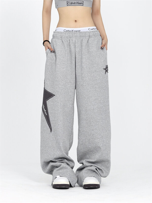 Винтажные женские спортивные штаны QWEEK Y2K со звездами, Ретро Уличная одежда в стиле Харадзюку, штаны для бега в стиле пэчворк, серые спортивные брюки большого размера в стиле хип-хоп