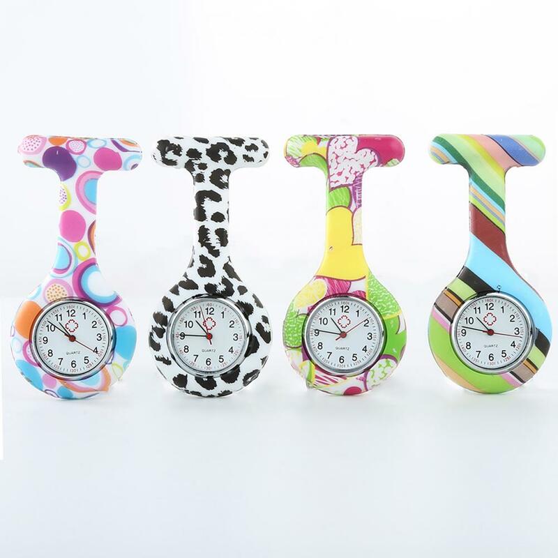 Reloj de enfermera con números de esfera redonda de silicona galvanizado, elegante reloj de enfermera con broche de silicona, Túnica, reloj Fob
