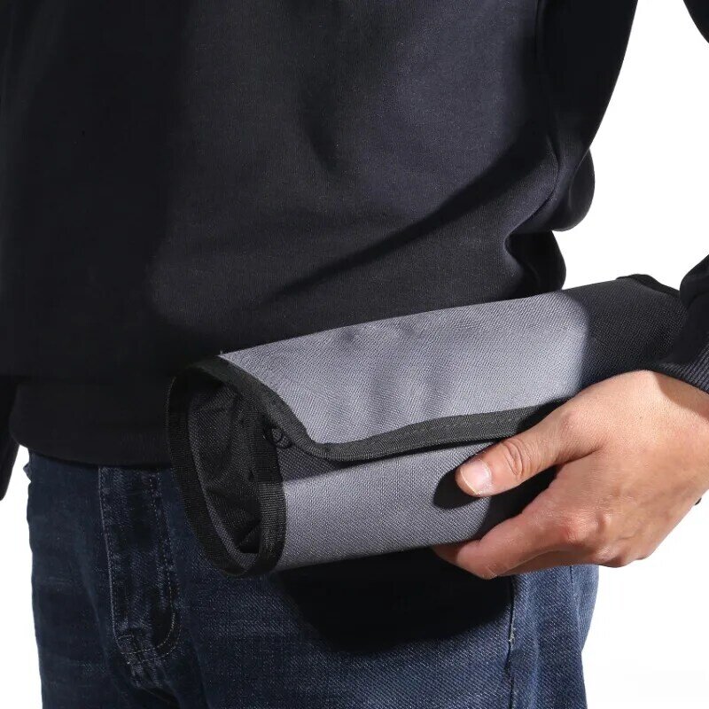 กระเป๋าเครื่องมือประแจไขควงกระเป๋าม้วนแบบพกพาผ้าอ๊อกซ์ฟอร์ดสำหรับช่างไฟช่างเก็บของสำหรับพกพาสิ่ว