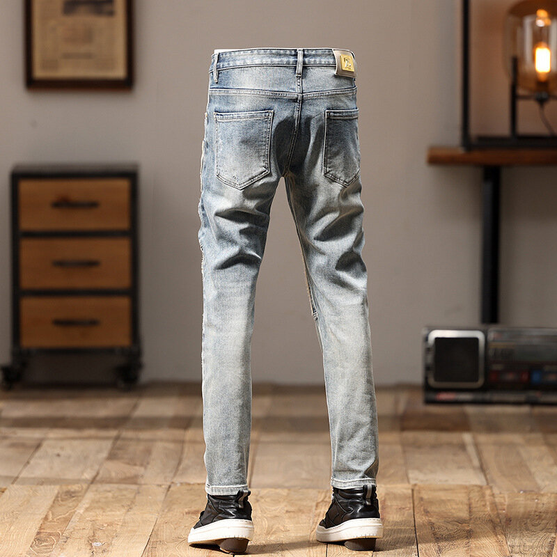 Nostalgic Retro Biker Jeans da uomo con cuciture Patchwork Street Slim Fit Skinny ricamato Ruan bei pantaloni di personalità