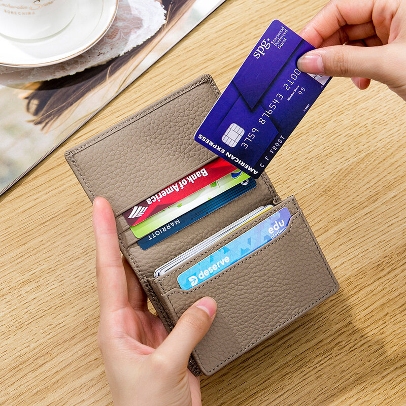 Tas Kartu Bisnis Kulit Sapi Asli Baru Kasual Wanita Casing Kartu ID Penyimpanan Kartu Kredit Dompet Koin Kecil untuk Pria