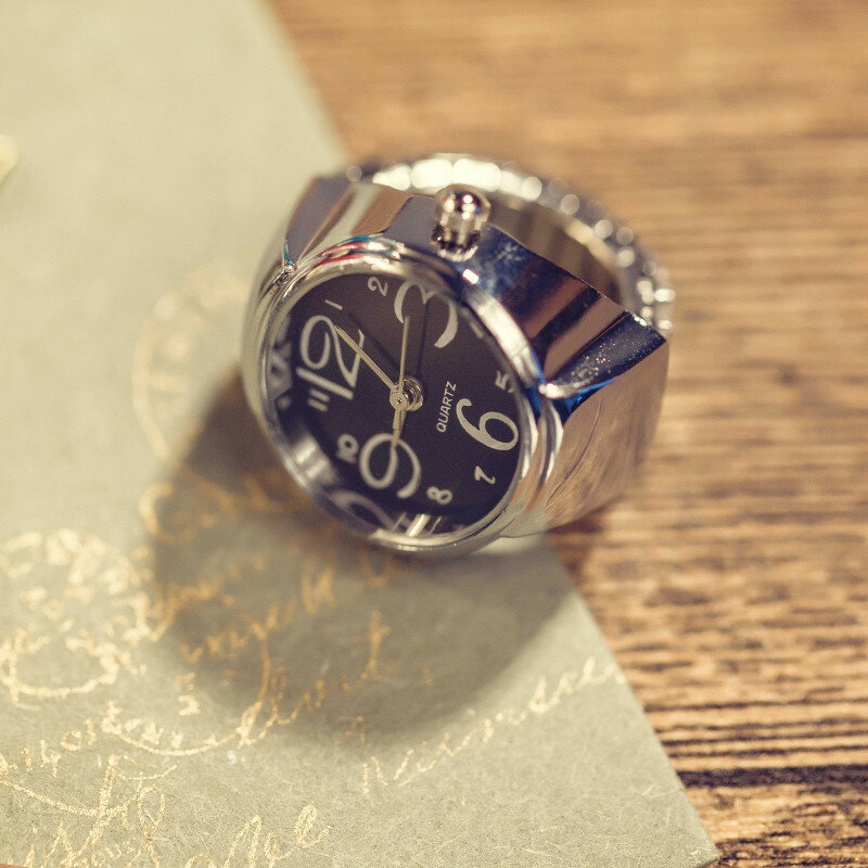 Reloj de dedo Vintage Mini pequeño correa elástica relojes de aleación anillos femeninos joyería reloj números romanos mujeres anillo de reloj de cuarzo