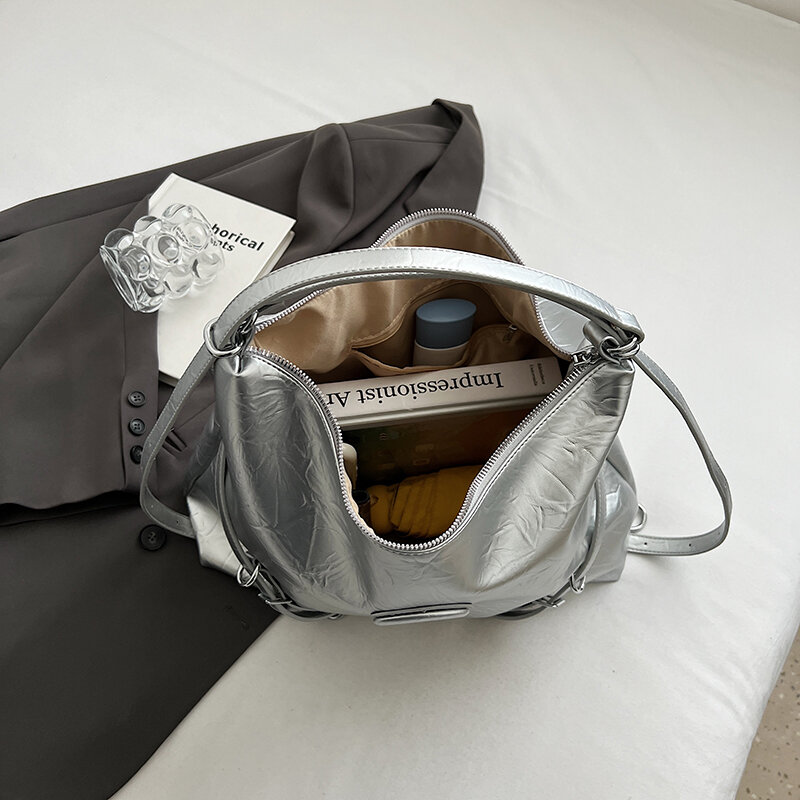 Дизайн ремня, маленькая искусственная кожа для женщин 2024 Y2K, корейские модные сумки и кошельки, женские серебряные сумки через плечо