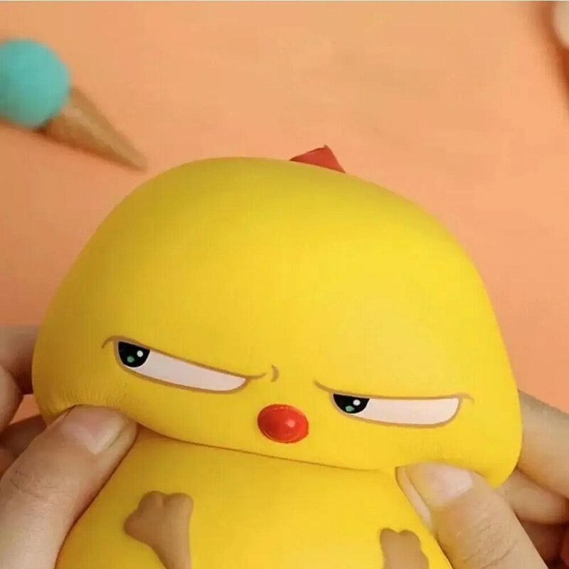 Sztuczna zabawki do ściskania zabawka dekompresyjna dla dzieci trudna lalka pisklę zabawka spinner Worbie zabawka Gag zabawka antystresowa żarty