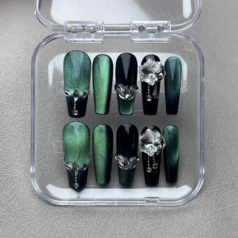 SISSLIA parche de uñas Premium hecho a mano, Ojo de gato verde oscuro, ráfaga de luz verde deslumbrante