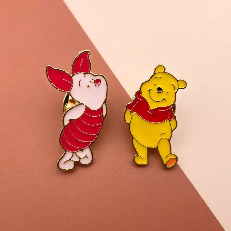 Disney Cartoon Cute Winnie The Pooh Piglet Tiger Metal Brooch Scarf Buckle  Pins Anime Style Oil Drip Shawl Buckle Small gift
