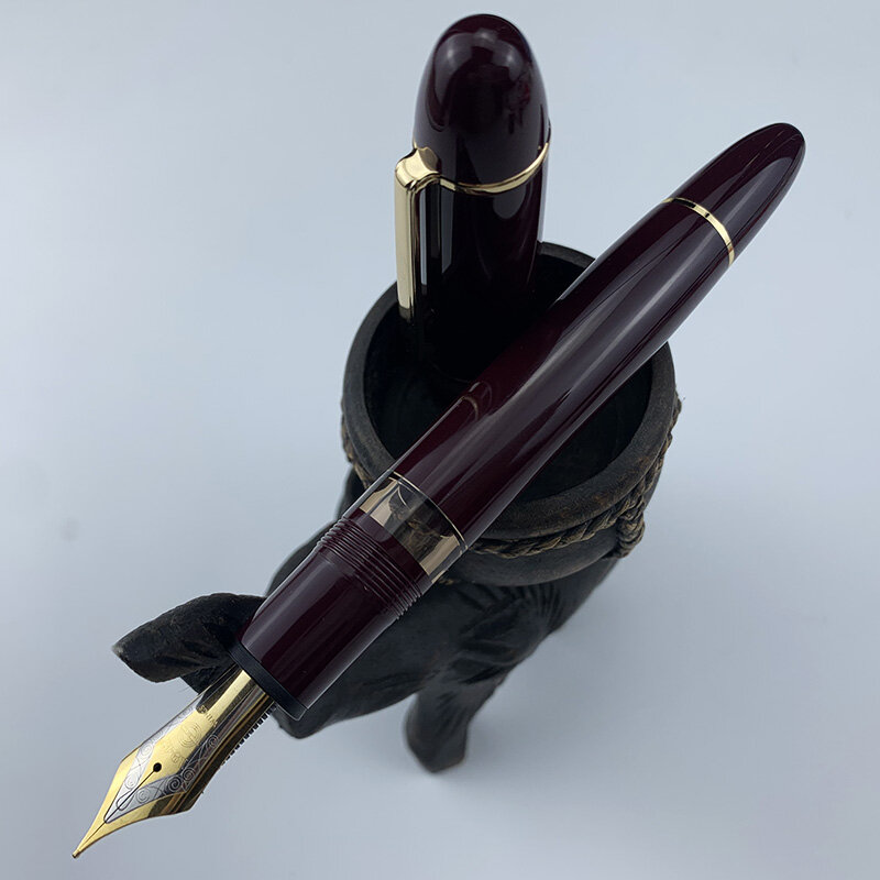 Wing Sung 630 Breve Caneta-tinteiro, Nib Piston, Resina Gold Clip Pen, Presentes de Escrita Comercial, 0.5-0.7mm Nib, Papelaria