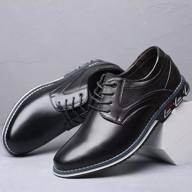 Sepatu pantofel pria, sneaker bisnis 2024 kasual modis untuk lelaki kantor, coklat bernafas nyaman