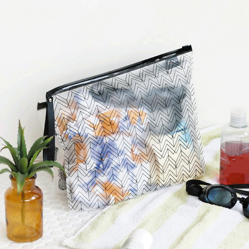 Women's Cosmetic Bag Female New Portable Travel Waterproof Large Capacity Storage Box Fashion Makeup Toiletry Bag Organizer