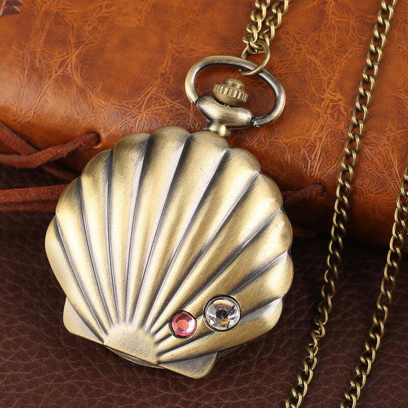 Charm Shell geformte Bronze Halskette Taschenuhr Quarz analoge arabische Ziffern Zifferblatt Vintage stilvolle Anhänger Uhr Unisex