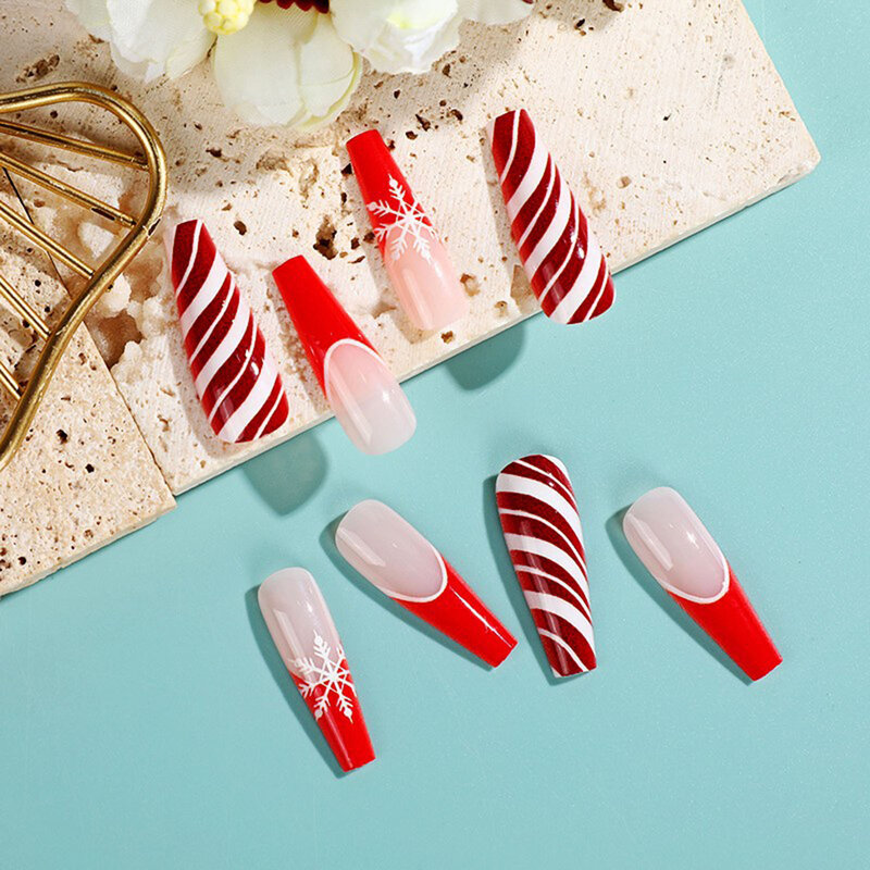 Faux ongles français pour femmes et filles, lignes rouges, motif flocon de neige, Noël, ongles artificiels, salon de manucure à la maison