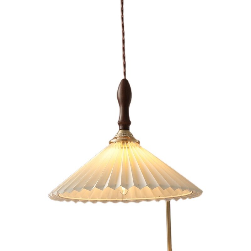 Lampu gantung kaca kuningan kustom kreativitas Retro Nordic, lampu gantung LED ruang makan restoran
