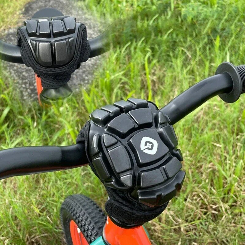 Beschermhoes voor fietsstuur Siliconen fietsstuur Antibotsbeschermer Scooterkinderborstbeschermingen Pad