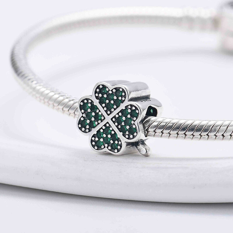 Nuovo 925 Sterling Silver quadrifoglio fortunato ciondolo erba perline fai da te Fit originale Pandora braccialetto di fascino gioielli moda donna