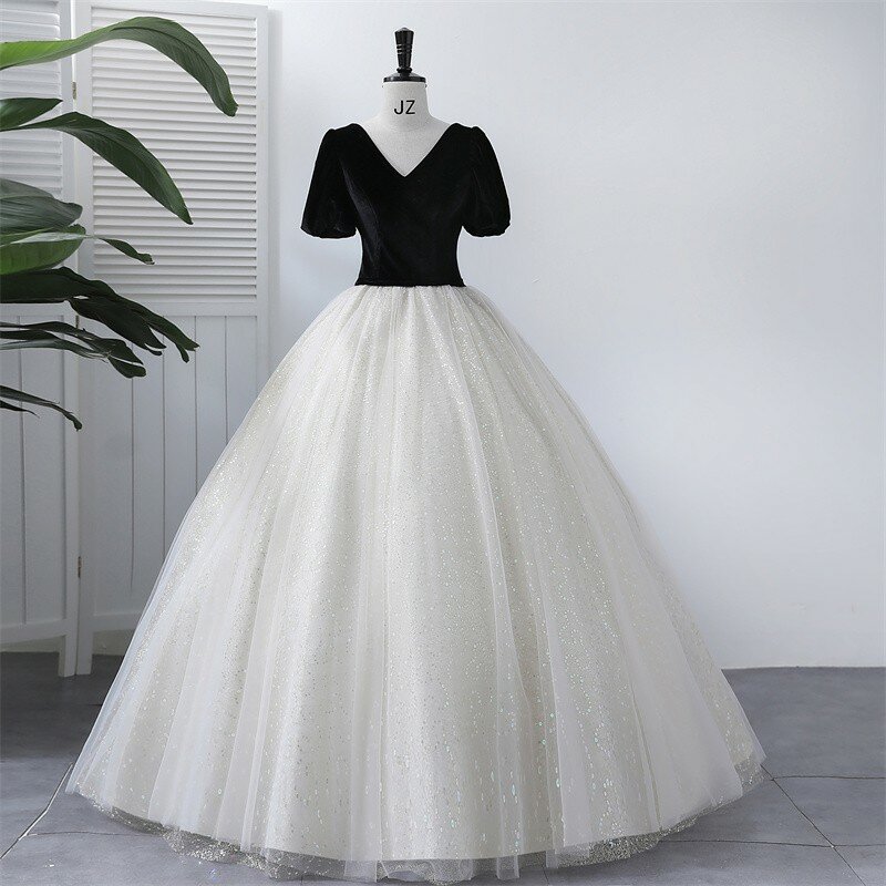 Ashley Gloria Black Quinceanera Dresses Shinny Sequin Party Dress Sweet Pink V-neck Ball Gown Plus Size Prom Gown