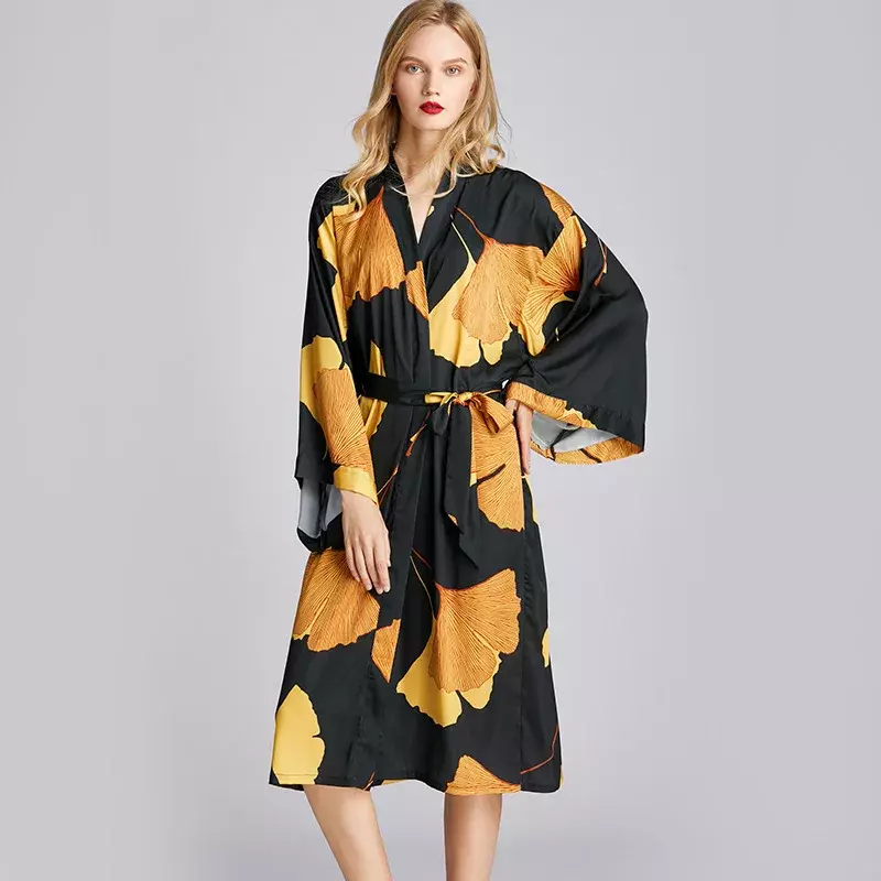 Jubah mandi sutra jubah Kimono Satin wanita jubah bermotif Ginkgo biloba jubah panjang pengiring pengantin jubah sutra gaun ganti