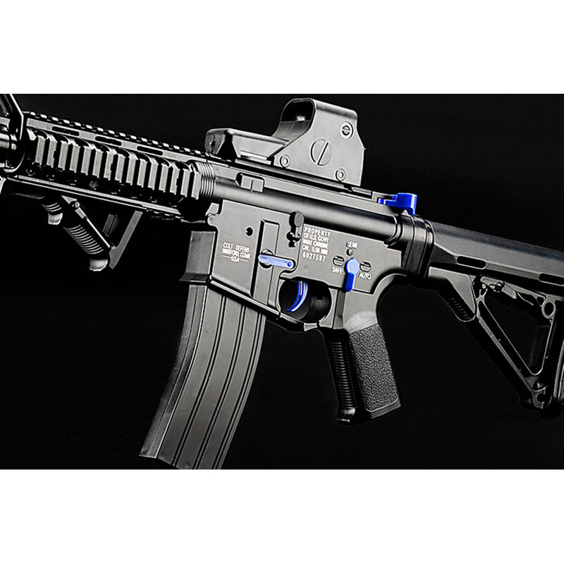 Stiker Logam Warna Emas/Perak Airsoft untuk Gel Blaster M4A1 Stiker Tubuh Senjata M4 Madeline 3D Aksesori Peralatan Berburu Efek