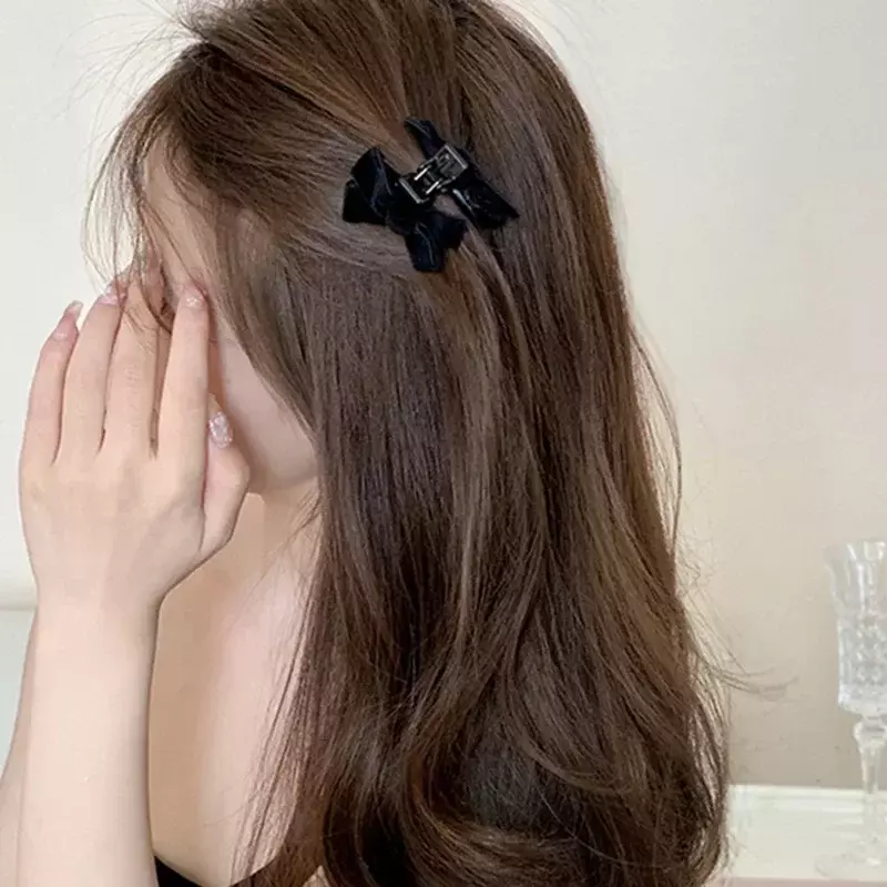 Pinza pequeña para el pelo para niña y mujer, accesorio para el pelo con lazo rojo y negro, de terciopelo, estilo coreano