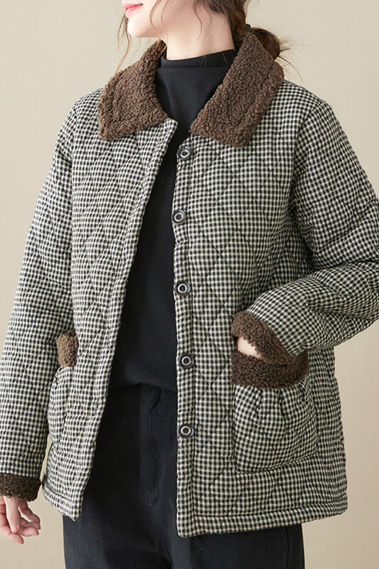 Ponadgabarytowych kobiet jesień zima ciepła ocieplana kurtka z bawełny futro jagnięce kołnierz kobieta moda pojedyncze łuszcz dorywczo krótki płaszcz T846