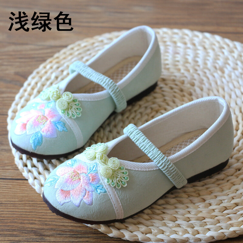 Sepatu Kasual Anak Perempuan Sepatu Kain Bordir Gaya Cina Sepatu Anak-anak Bersol Lembut Sepatu Putri Anak-anak untuk Pertunjukan Tari