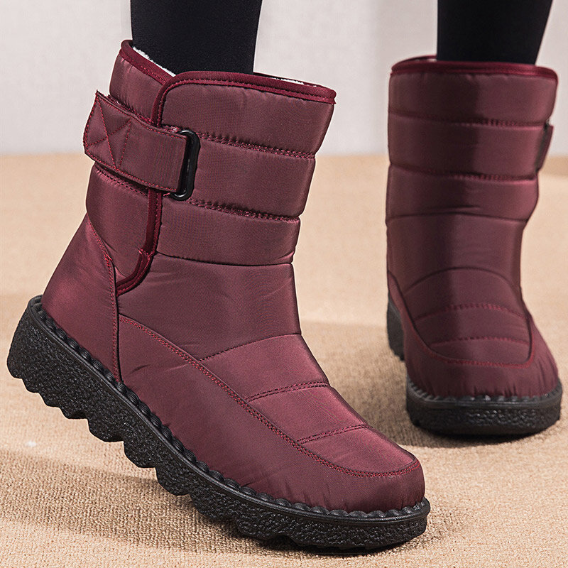 Sepatu bot pendek wanita, sneaker bot musim dingin Super hangat dengan hak salju untuk perempuan