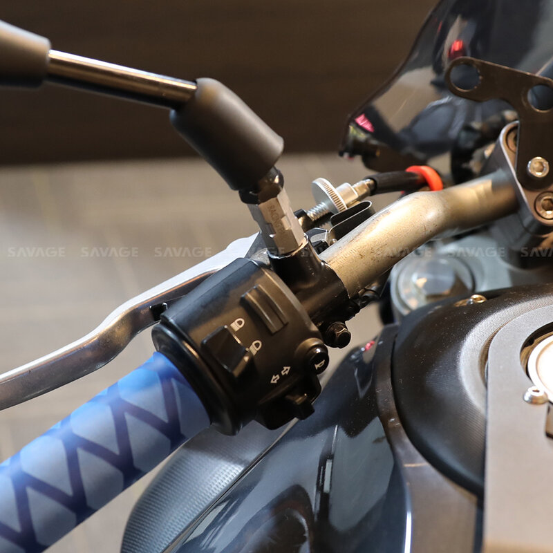 2PCS Motorrad Spiegel Adapter M10 Im Uhrzeigersinn Universal Rückspiegel Schraube Gewinde Adapter Verlängerung Stahl Schrauben 10mm Heighten