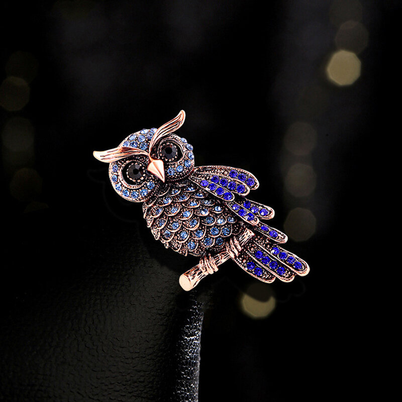 Luxury Rhinestone Studded Blue Gold White Owl Brooches For Women Clothing Accessories Vintage Elegant Owl Brooch Pins Jewelry