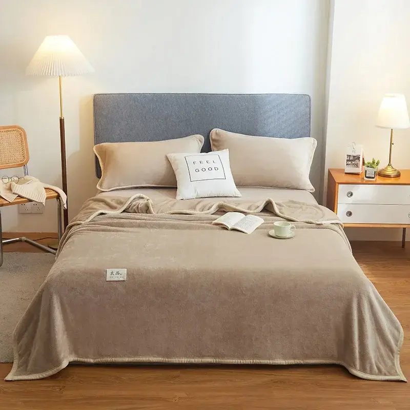 Japanese style velvet throw blanket solid color bed linen plush bed plaid Sofa Blankets for winter Microfiber blanket Bed Sheet