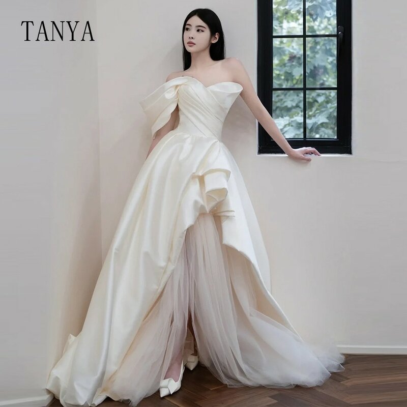 Elegant Satin And Tulle Wedding Dress One Shoulder Sweetheart Neckline A Line Bridal Dress High Side Split Fashion Bridal Gown