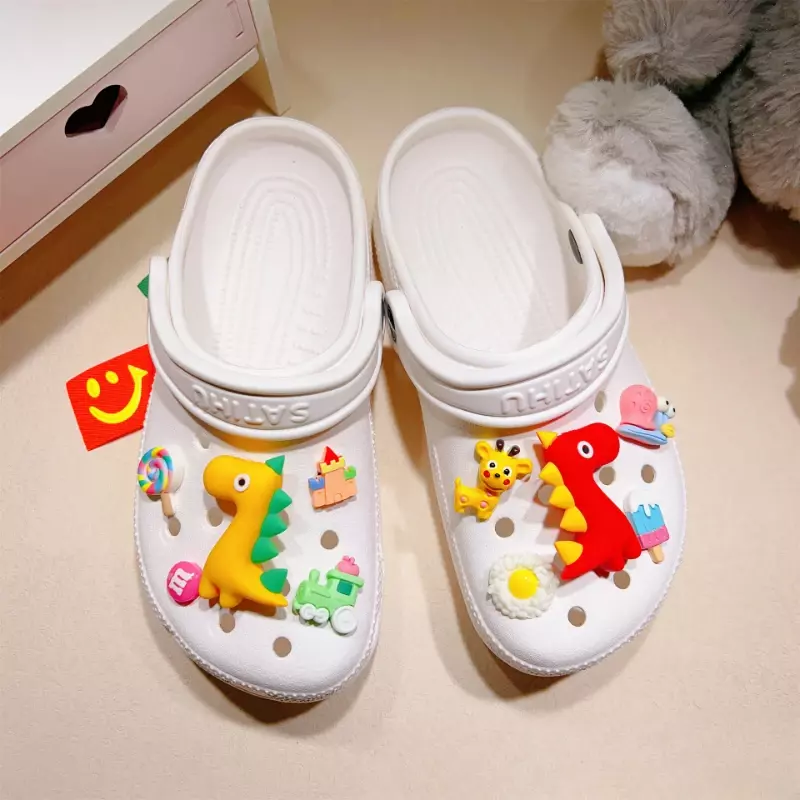 SuperFire-accesorios para zapatos de dinosaurio pequeño para niños, sandalias decorativas, accesorios estereoscópicos de dibujos animados 3D, hebilla desmontable, flor de zapato