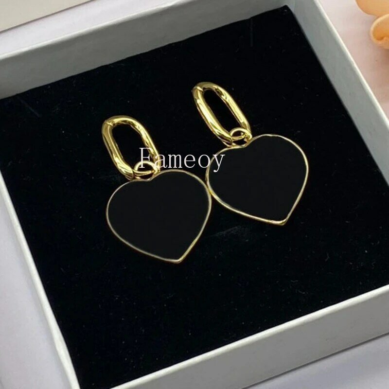 2024 New Fashionable Classic Heart Necklace Bracelet Earring Set