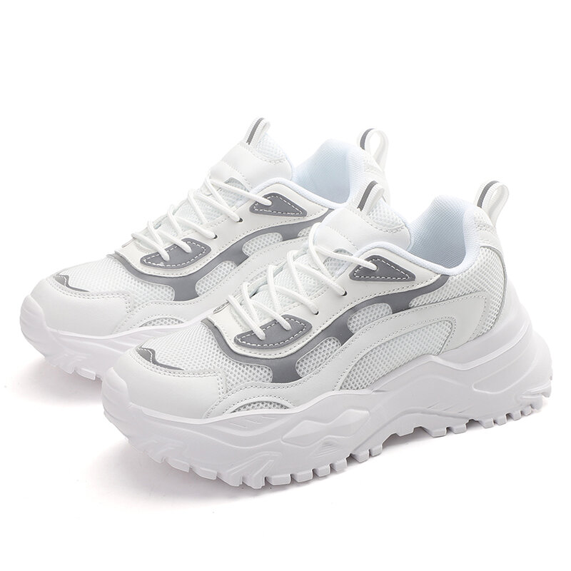 2023 Frühling und Herbst neue vielseitige dicke Sohle Casual Sportschuhe Sommer atmungsaktive kleine weiße Schuhe Damenschuhe