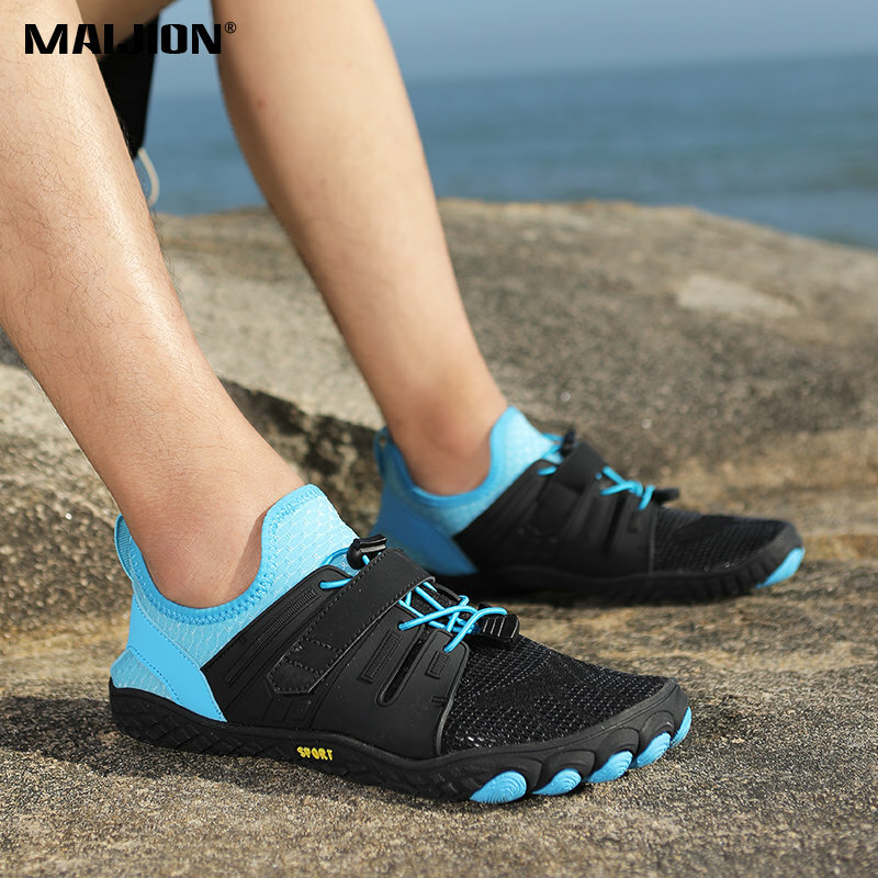 Zapatos acuáticos transpirables de secado rápido para hombre y mujer, calzado antideslizante para surfear en la playa, Trekking y caminar
