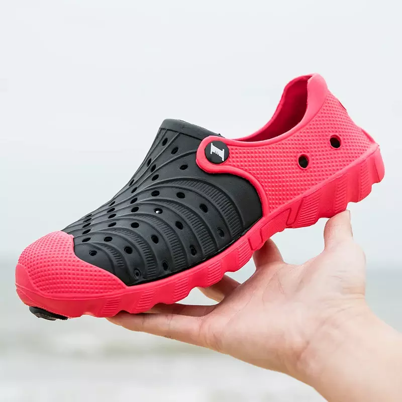 Summer Men Rubber Beach Sandals Mens Clogs Garden Shoes Clog Zuecos Hombre Outdoor Slip On Breathable New 2024