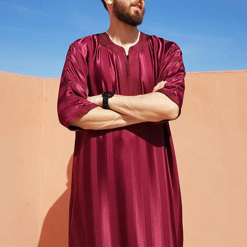 Muslimische Roben islamische Männer Kleidung arabisch besticktes Kleid Jubba Thobe indische Männer Hochzeit Gentleman Thobe Kaftan Ropa Kostüme