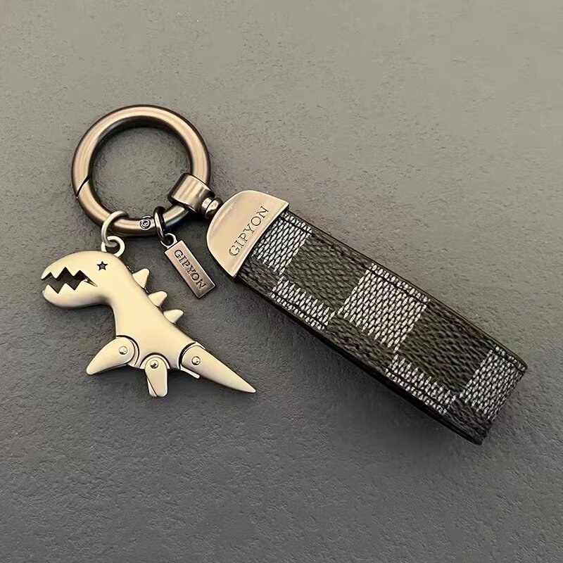 แหวนห้อยกุญแจรถลายหนังย้อนยุคพวงกุญแจมังกรน่ารักสำหรับ Harley BMW Audi Land Rover พวงกุญแจตกแต่งรถยนต์ของขวัญ